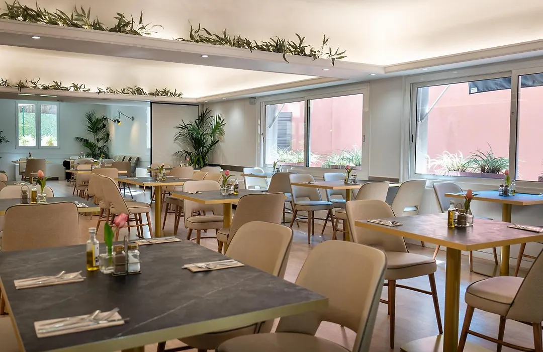 Tres Torres Atiram Hotel-1