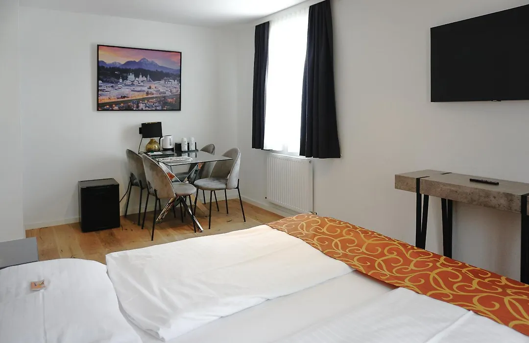 Hotel Astoria-1