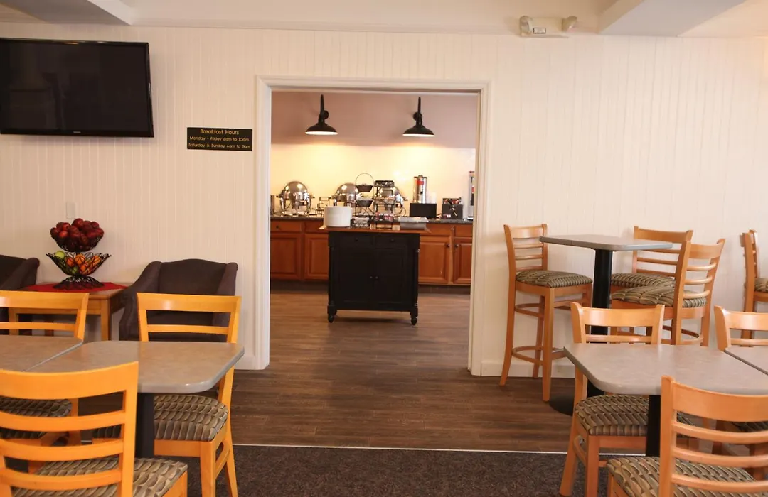 Best Western Plus Executive Court Inn & Conference Center-1