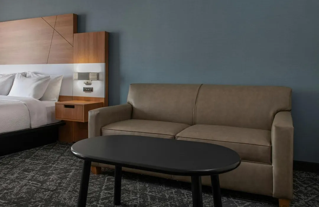 Fairfield Inn & Suites Oakland Hayward-1