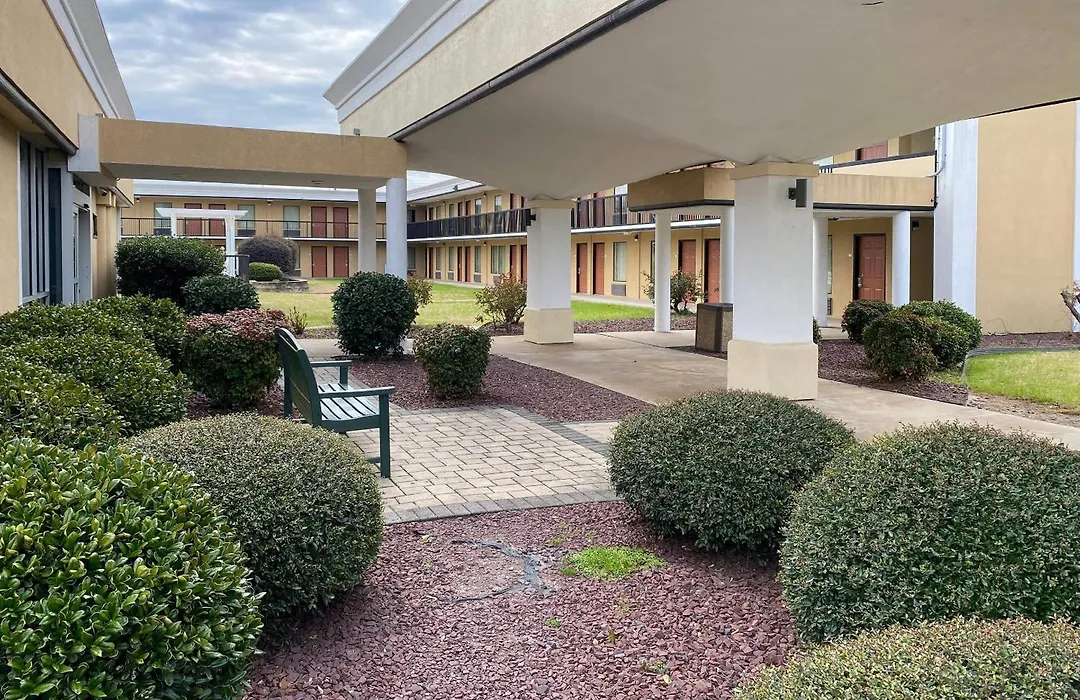 Quality Inn Elizabeth City Near University-1