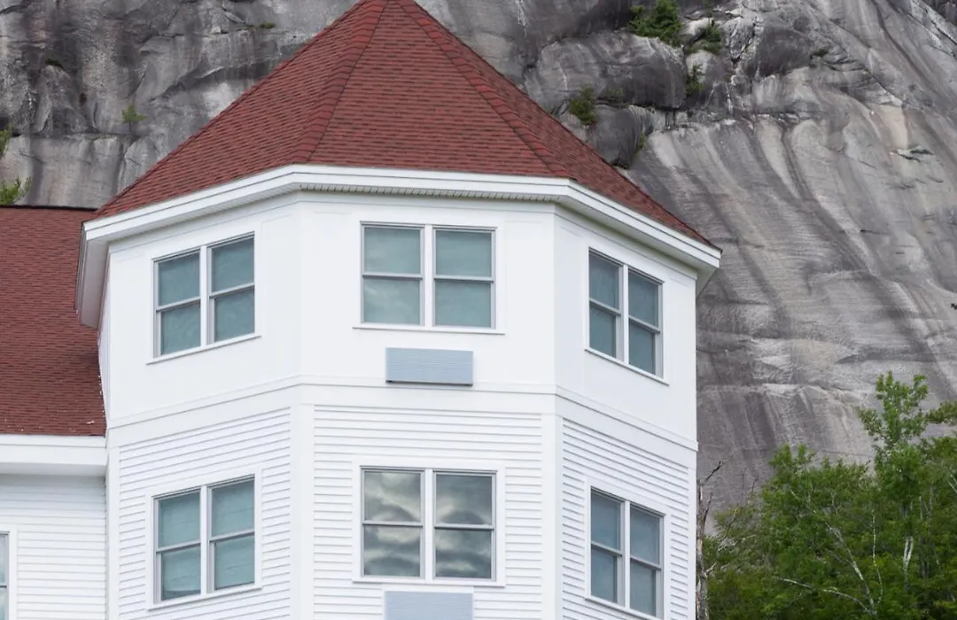 White Mountain Hotel And Resort-1