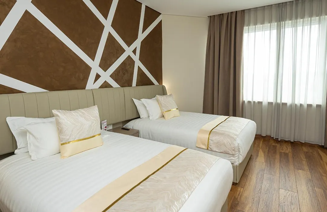 Sky Hotel Tirana-1