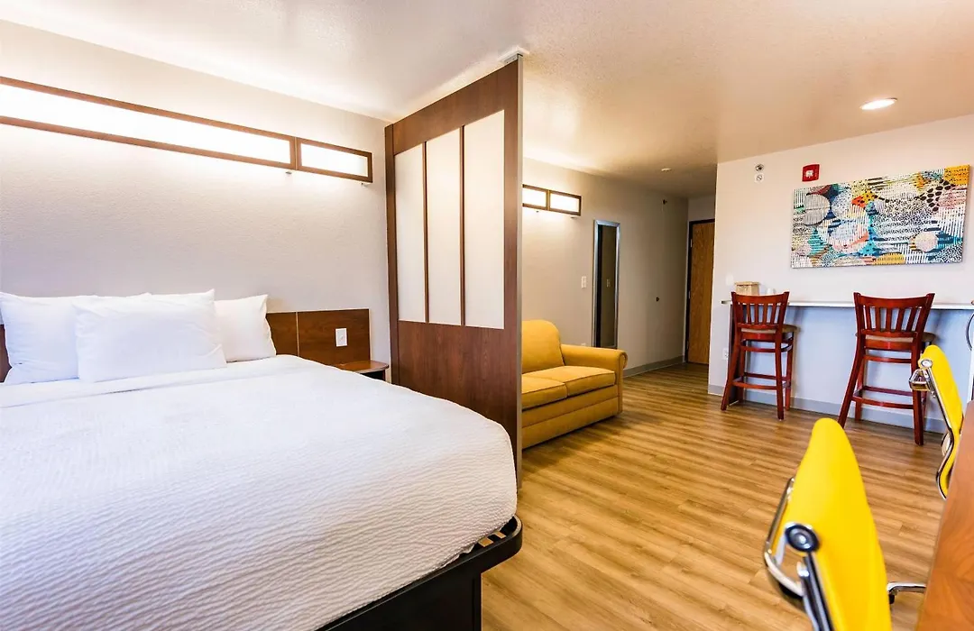 Microtel Inn & Suites Cheyenne-1