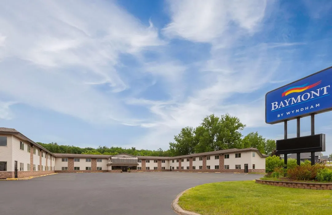Baymont By Wyndham Iron Mountain-1