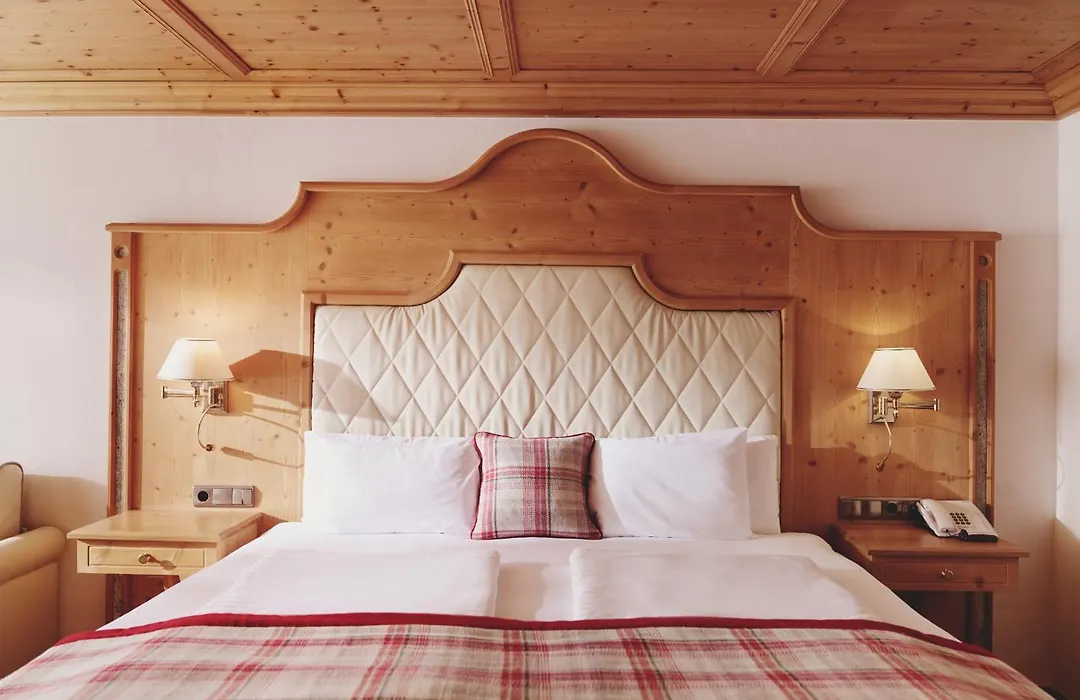 Burg Hotel Oberlech-1