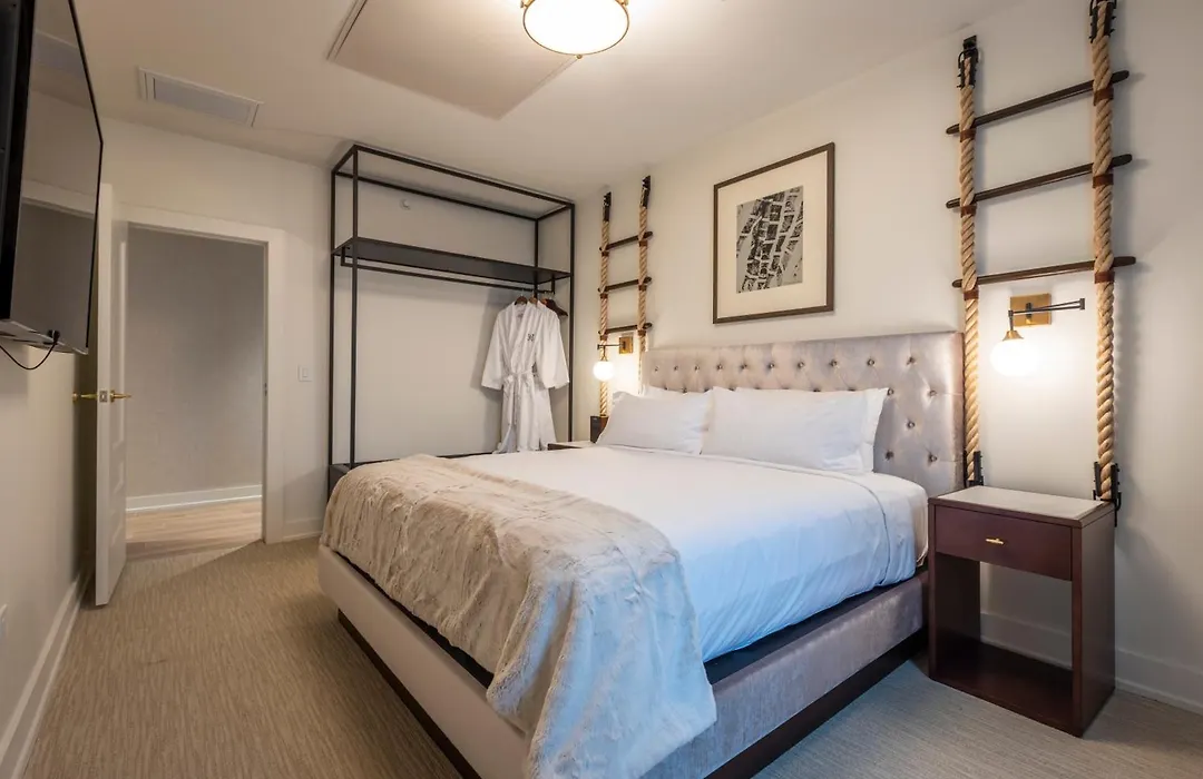Hotel Covington Cincinnati Riverfront-1
