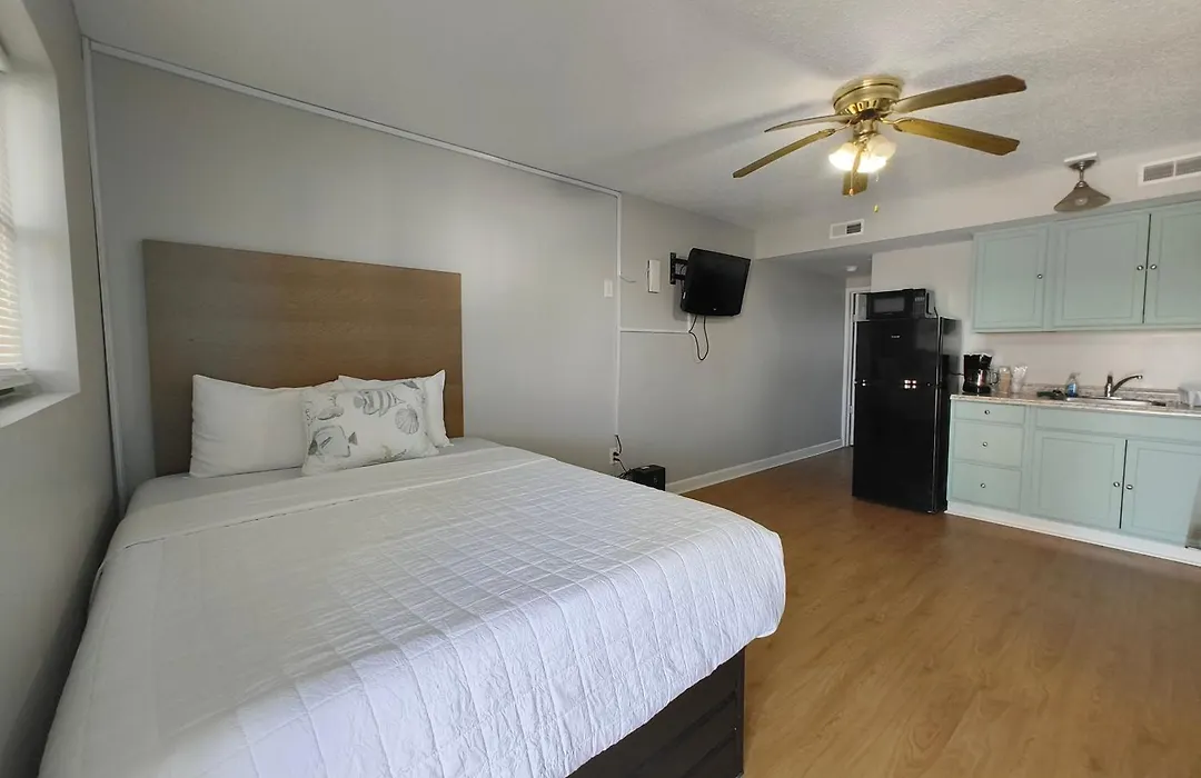 Sand Dollar Motel-1