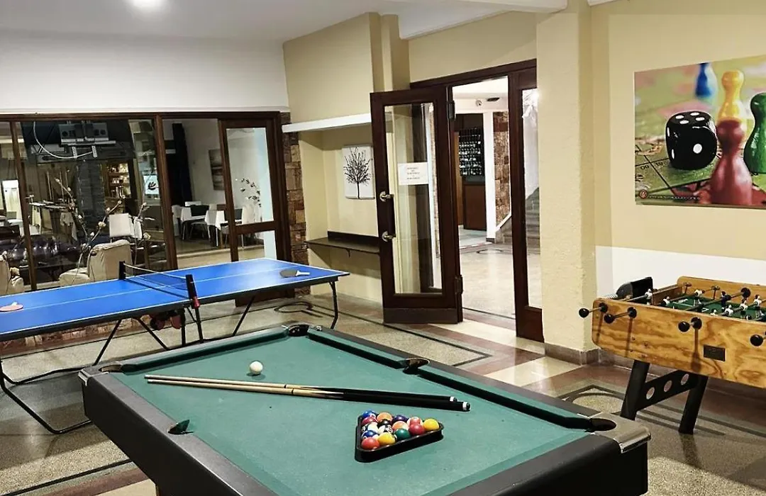 Hotel Esmeralda-1