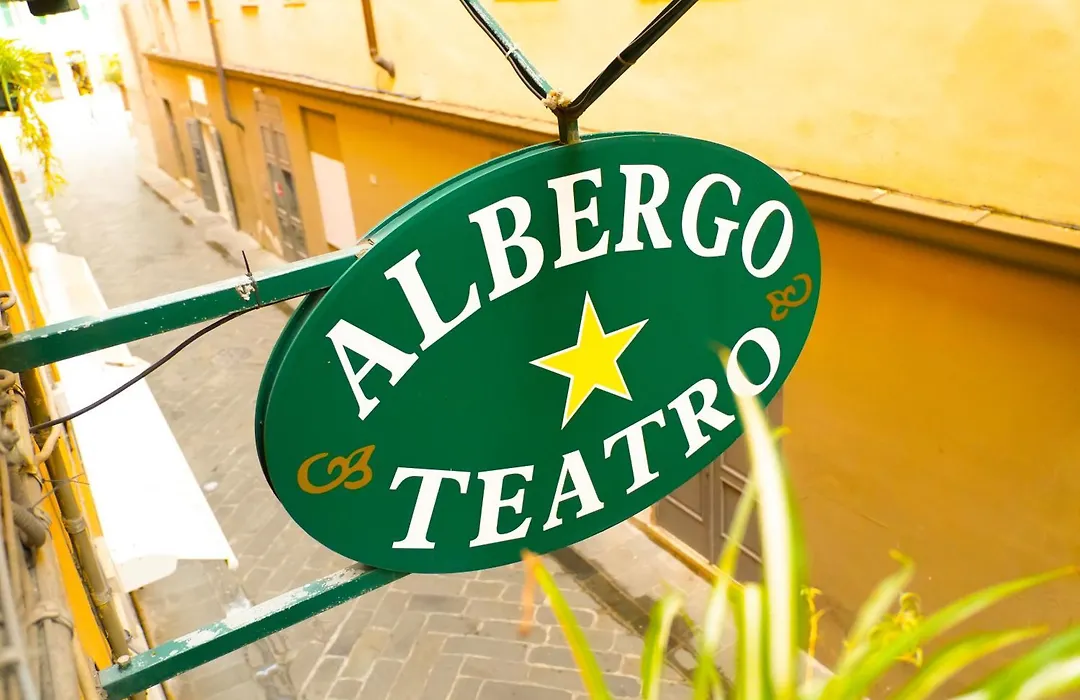 Albergoteatro-1