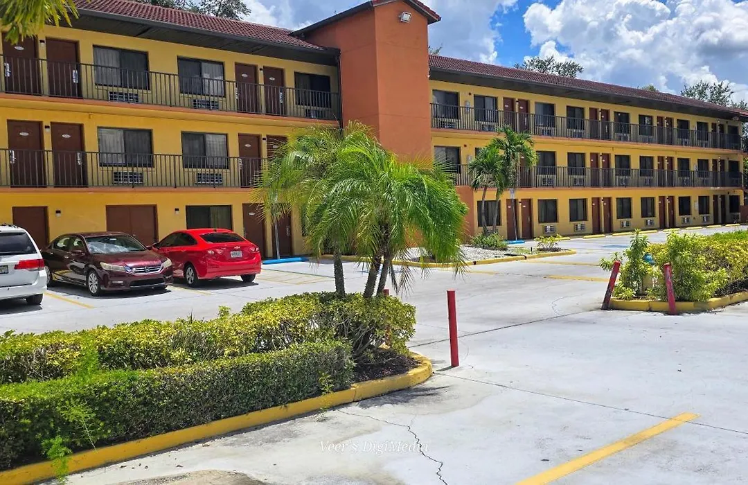 Budget Inn Of Orlando Downtown-1