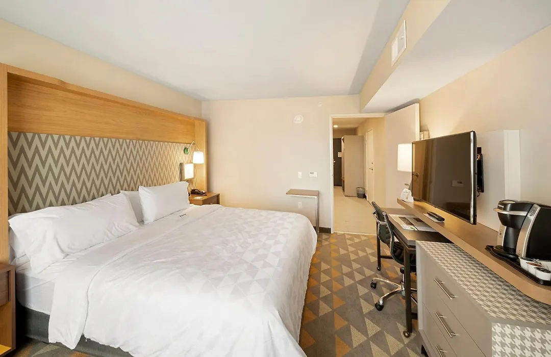Holiday Inn & Suites Decatur-Forsyth By Ihg-1