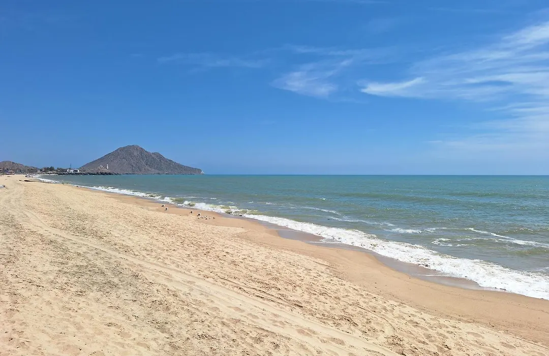 #7 Beach Front Private Room-1