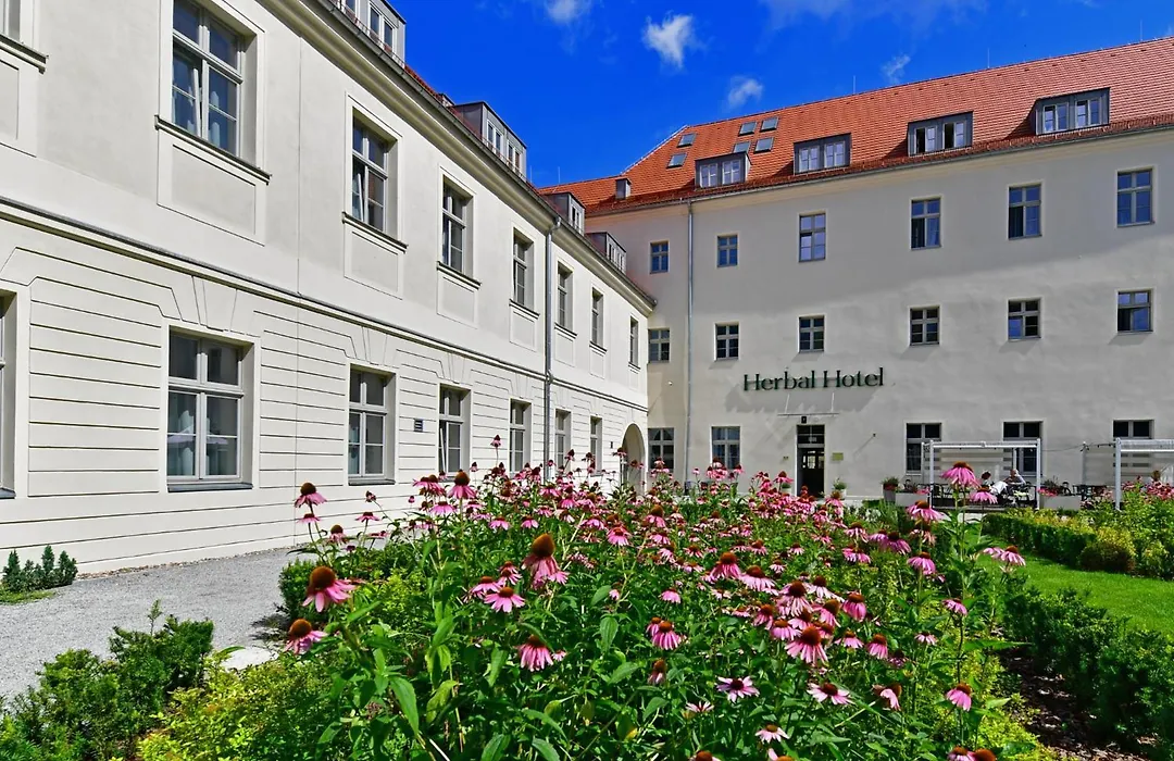 Herbal Hotel Wroclaw-1