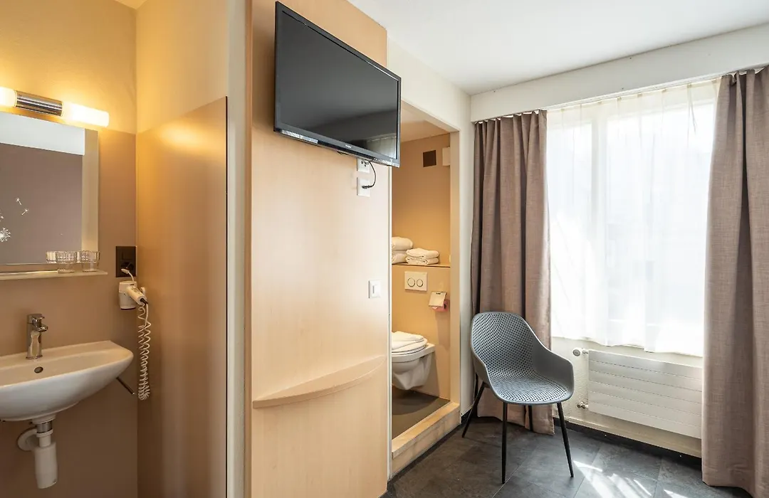 Hotel Blume Interlaken-1