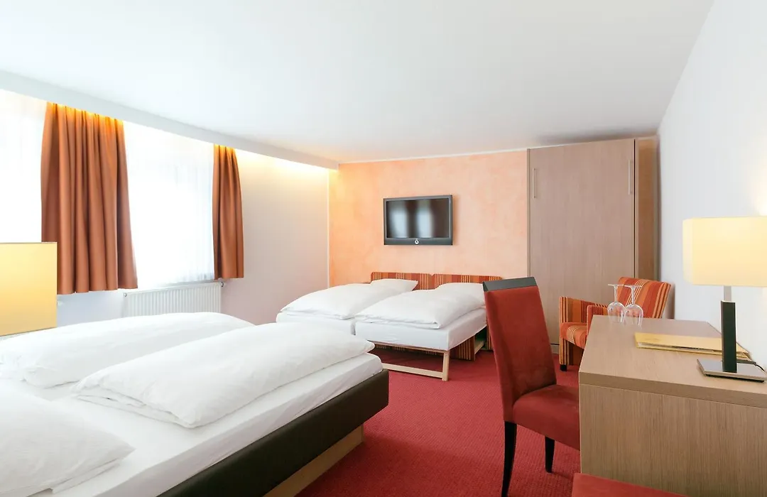 Hotel Weisses Ross-1