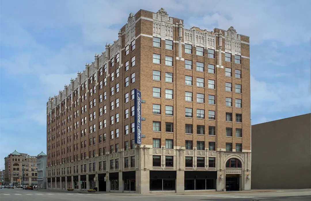 Hampton Inn Indianapolis Downtown Across From Circle Centre-1