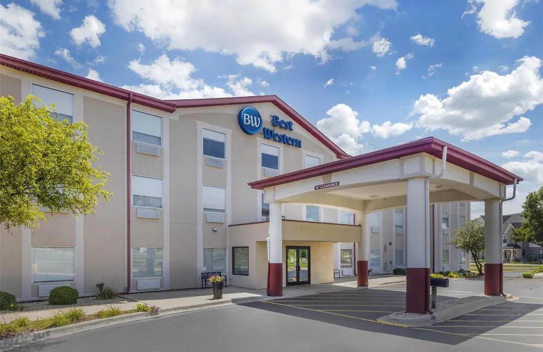 Best Western Joliet Inn & Suites-1