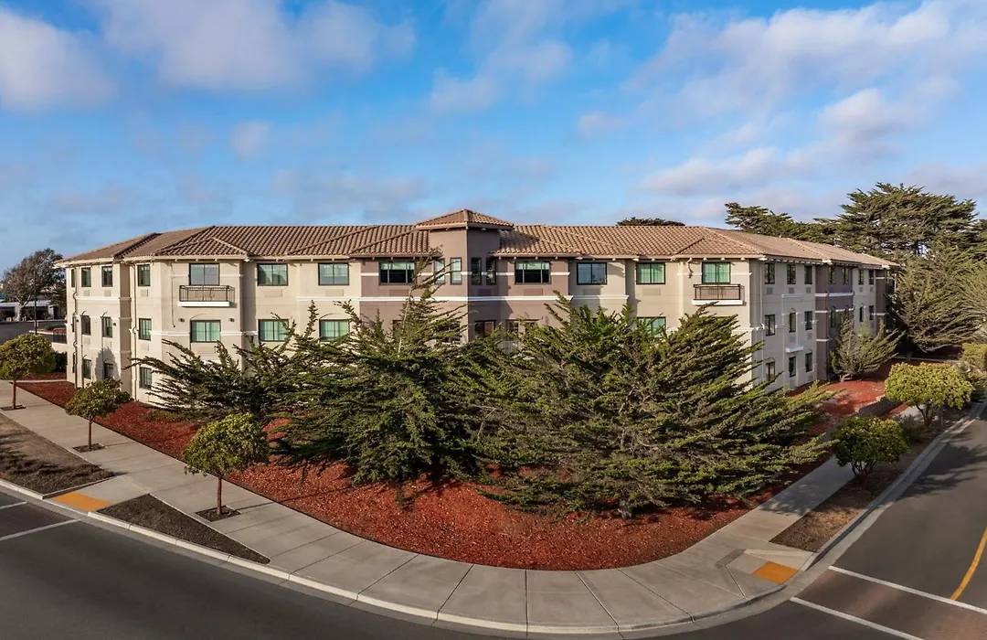 Holiday Inn Express Hotel & Suites Marina By Ihg-1