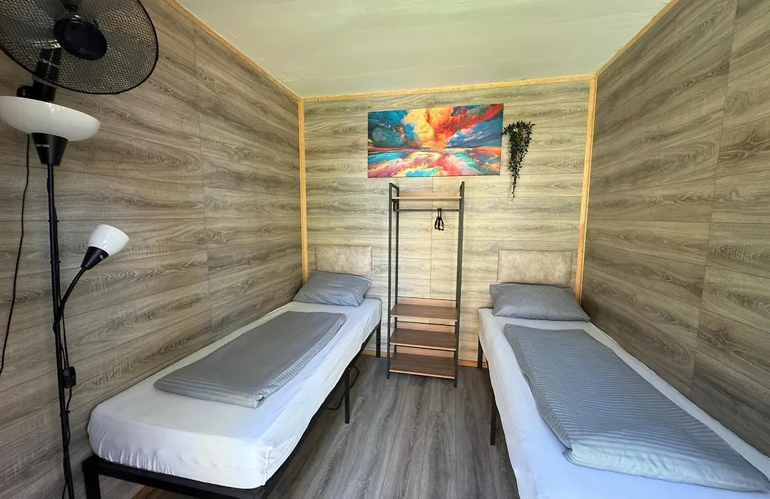Easy Lodges Berlin-1
