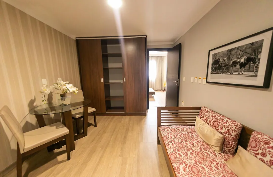 Class Hotel Varginha-1