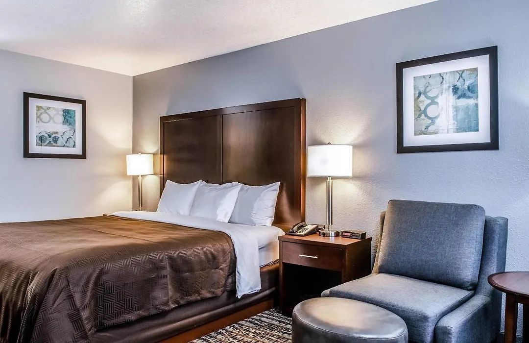 Clarion Hotel By Humboldt Bay-1