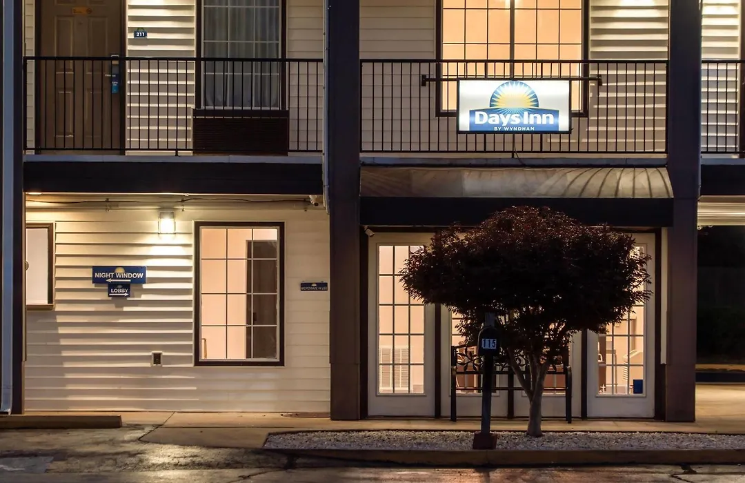 Days Inn By Wyndham Spartanburg-1