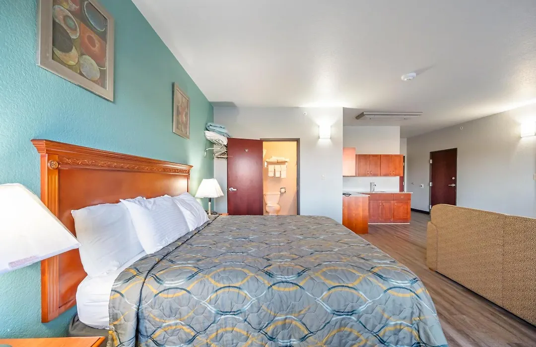 Hiway Inn Express Of Broken Bow-1