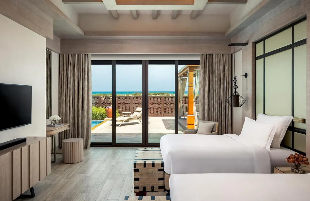 Saadiyat Rotana Resort And Villas-1