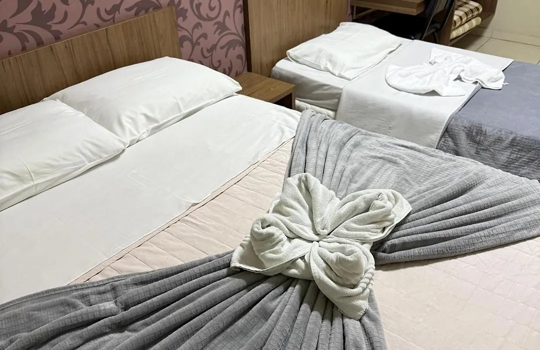 Hotel Ideal-1
