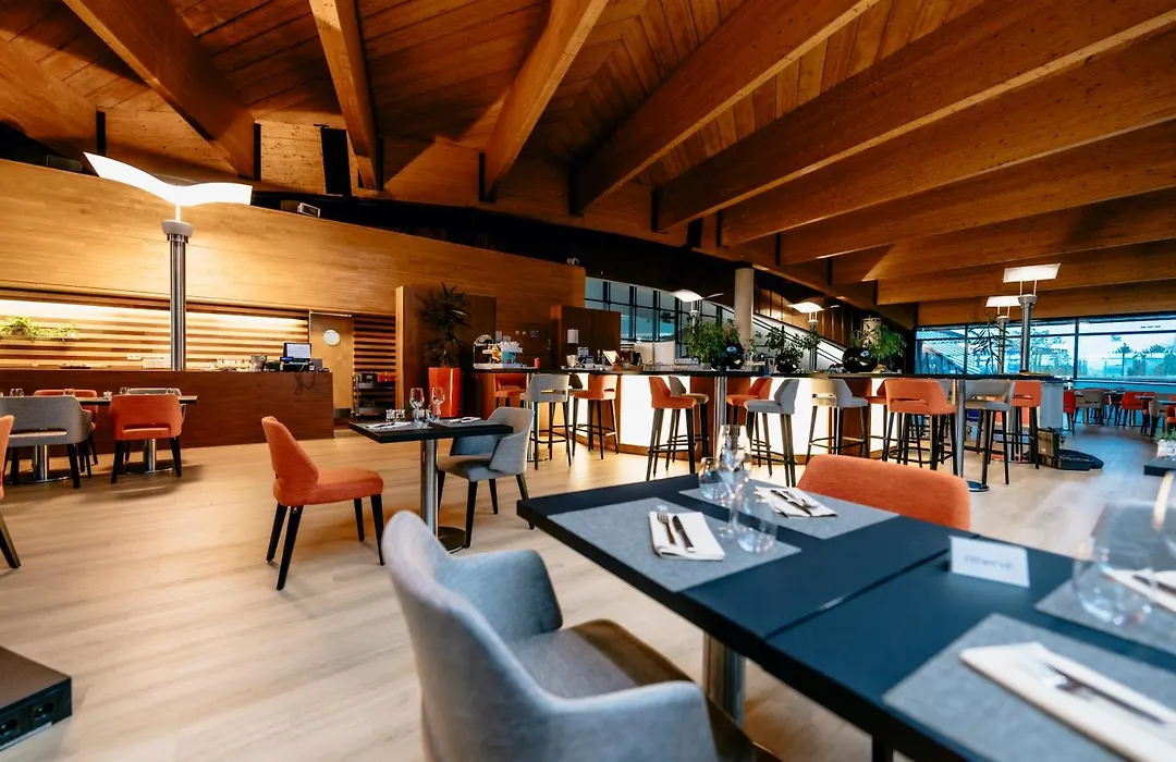 Coque Hotel-1