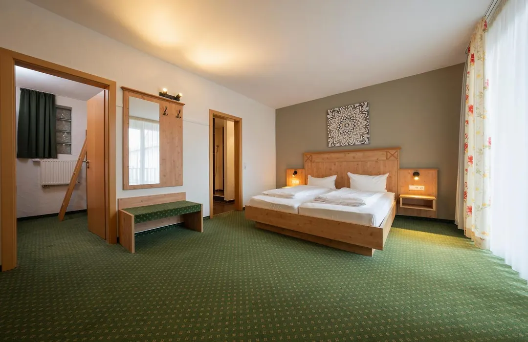Gasthaus Weinhotel Adler-1