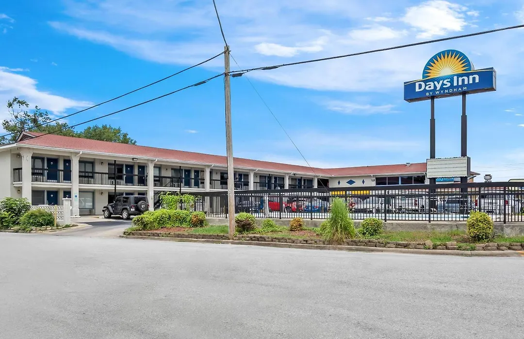 Days Inn By Wyndham Jacksonville Nc-1