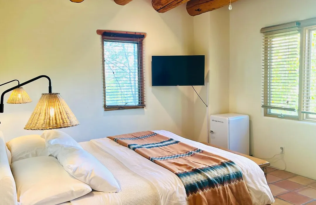 Hacienda Del Sol Historic B&B-1