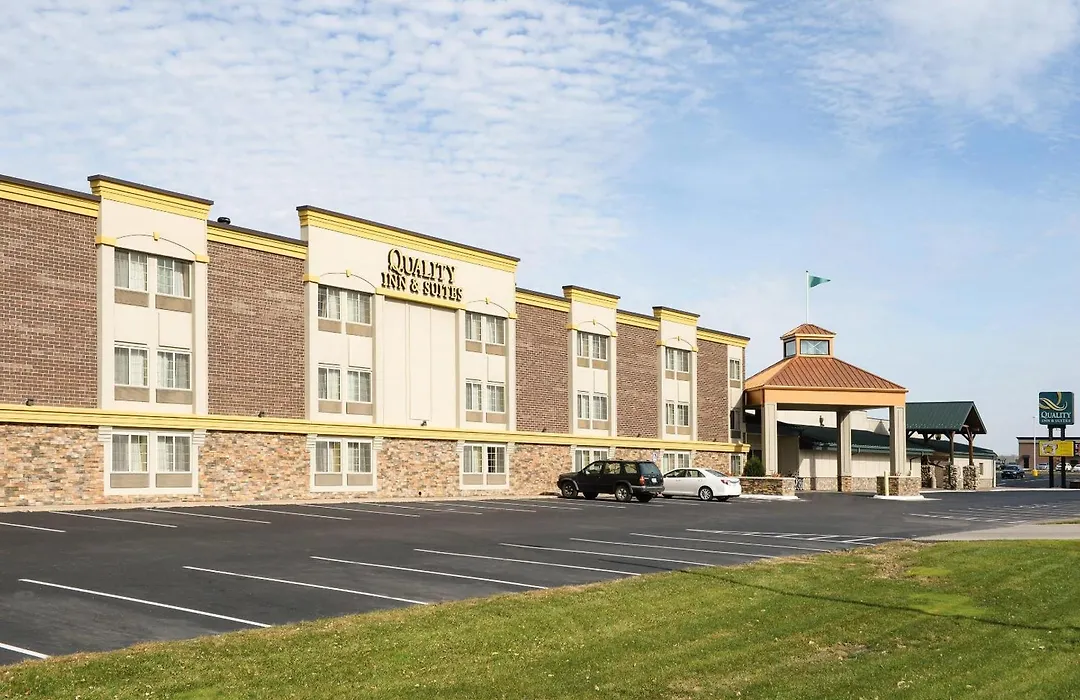 Quality Inn & Suites Ames Conference Center Near Isu Campus-1