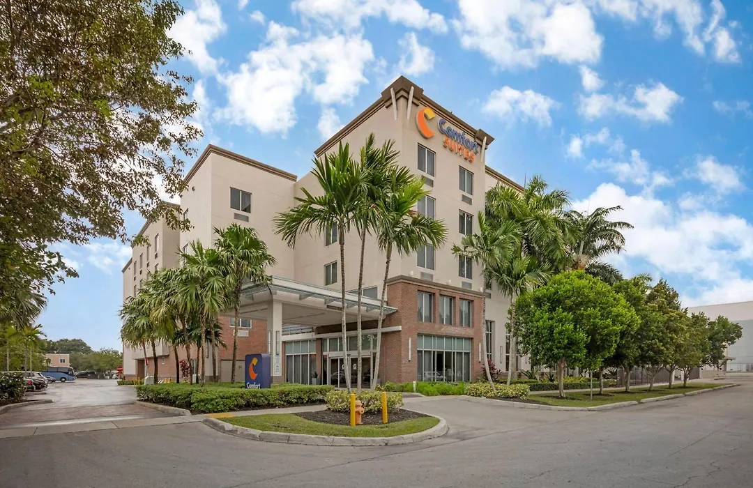 Comfort Suites Miami Airport North-1