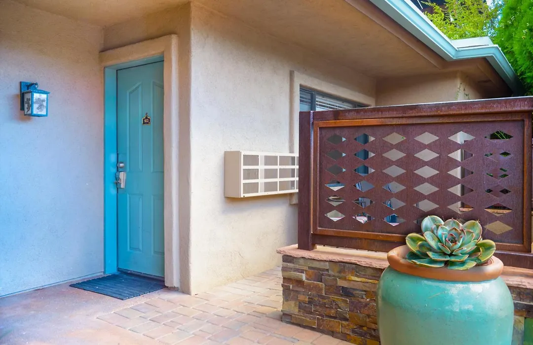 Sedona Uptown Suites-1