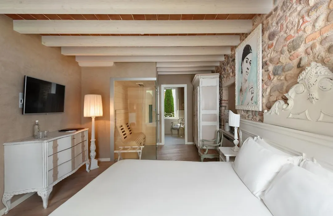 Regia Rosetta - Royal Rooms Borghetto-1