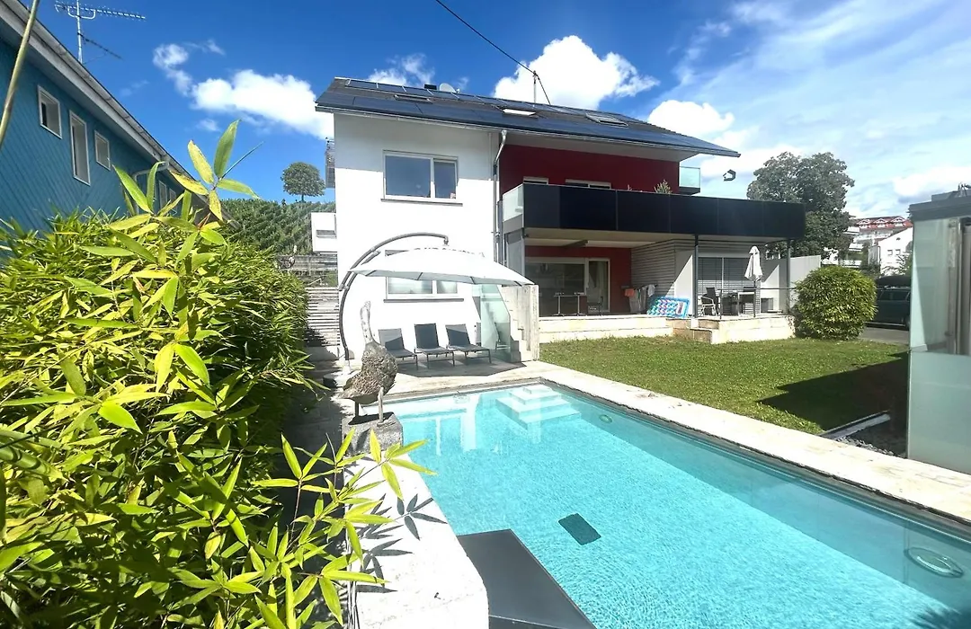 Gästehaus Sommertal, eigener Parkplatz, 800m zum Bodensee, 300m zur Altstadt-1