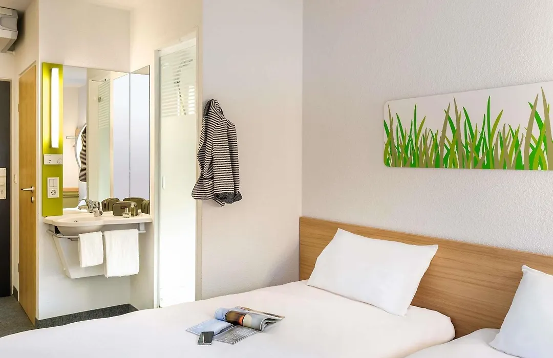 ibis budget Karlsruhe-1