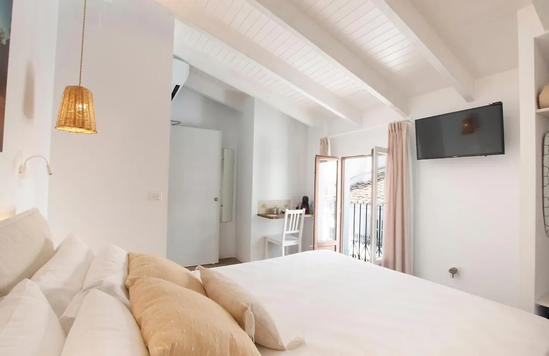 Hostal Perla Blanca Altea-1