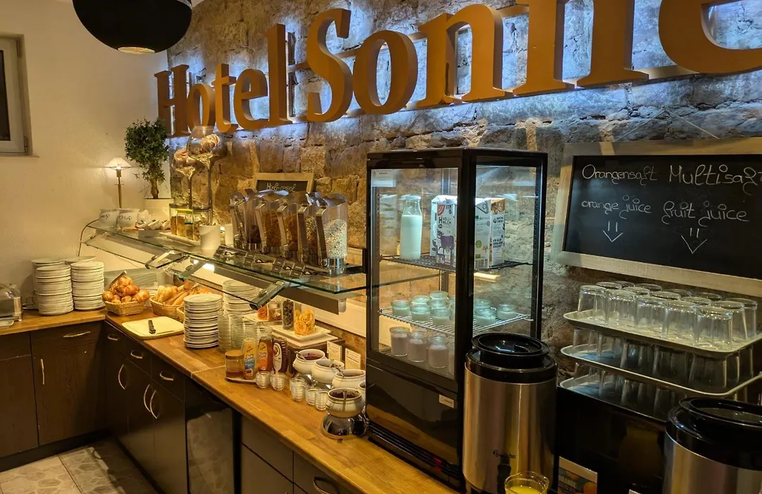 Hotel Sonne-1