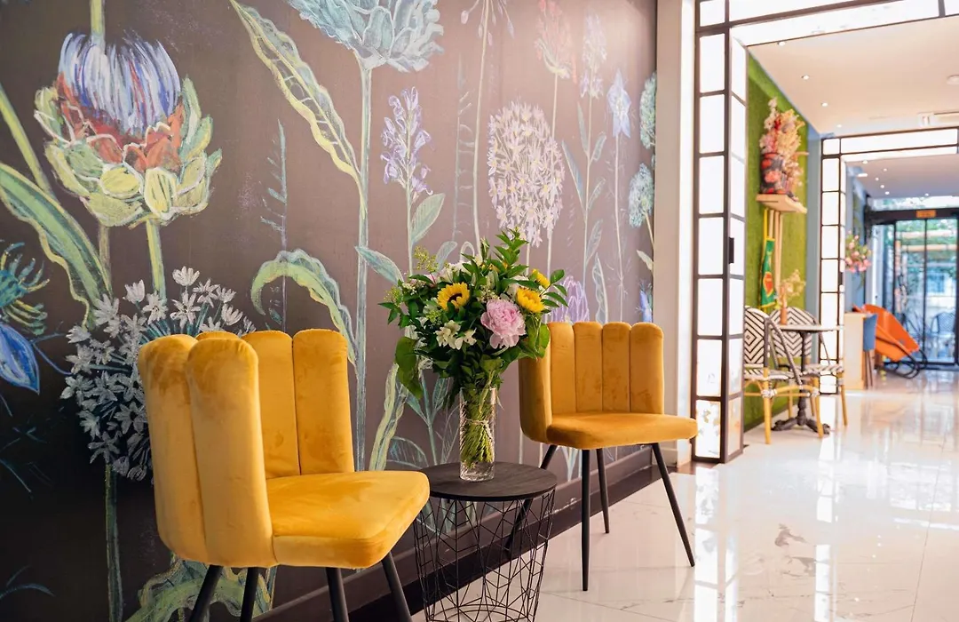 Ibis Styles Paris Batignolles-1