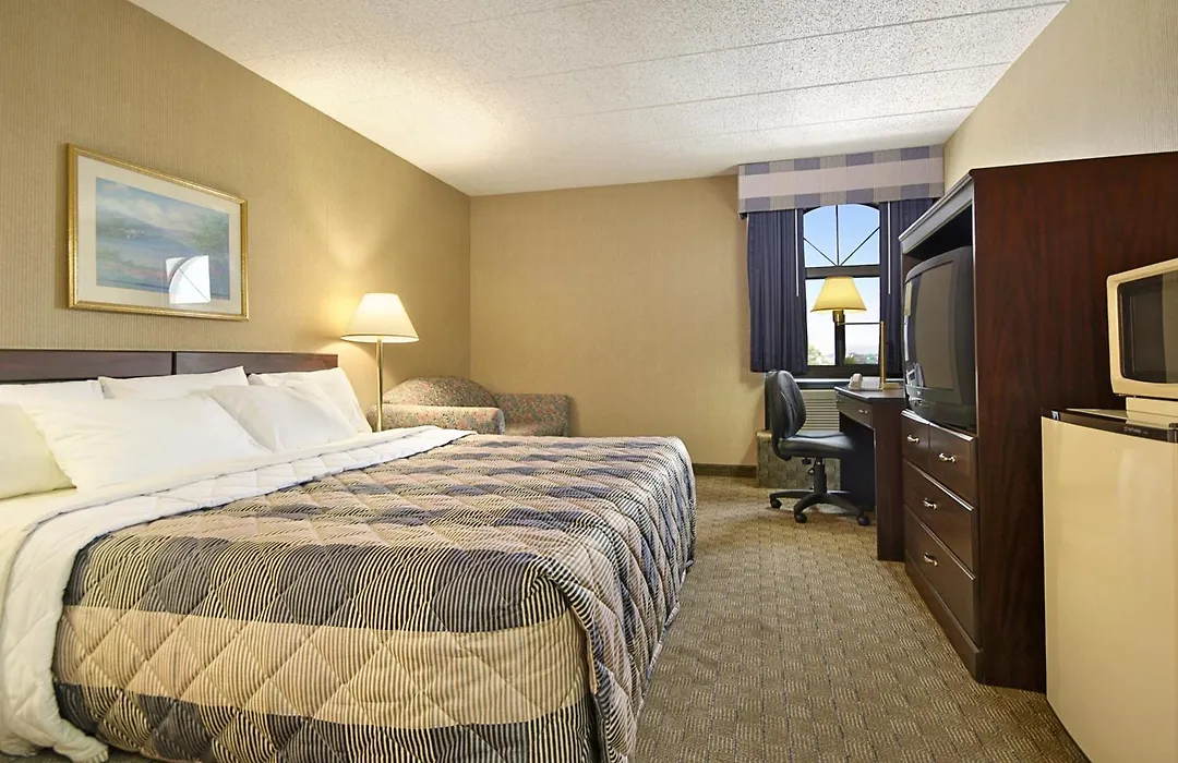 Days Inn By Wyndham Reading Wyomissing-1