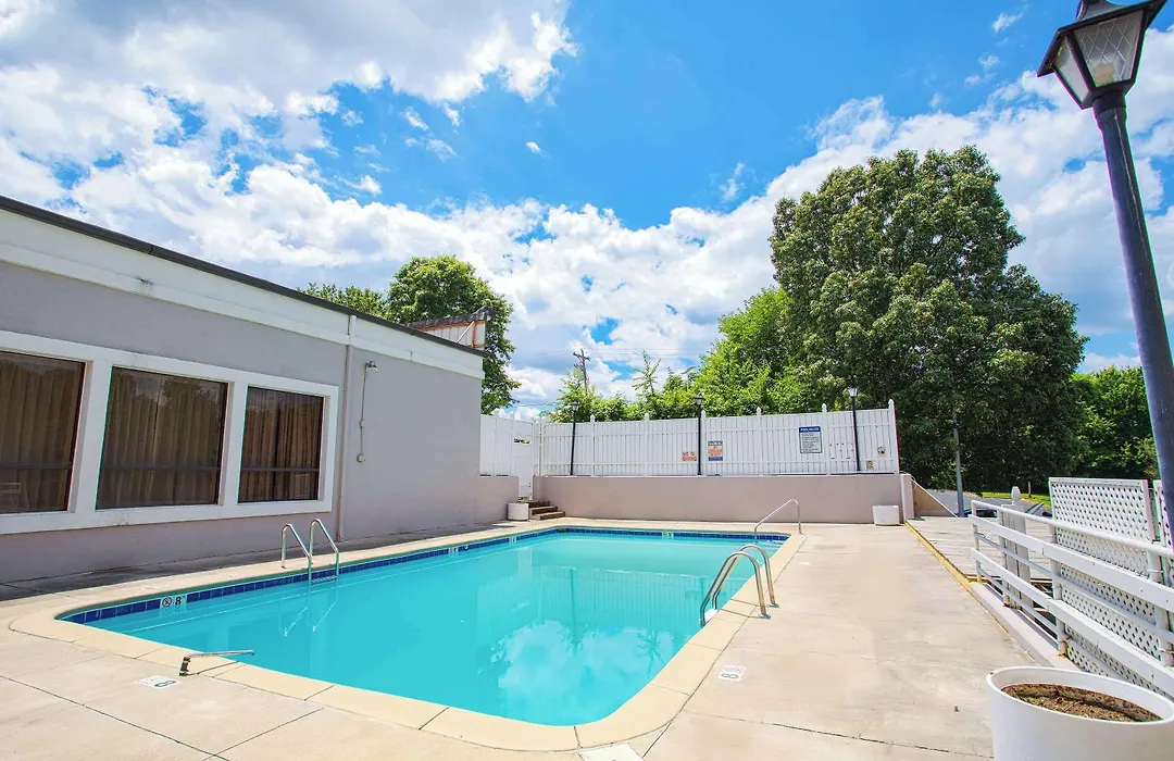 Americas Best Value Inn Winston-Salem-1