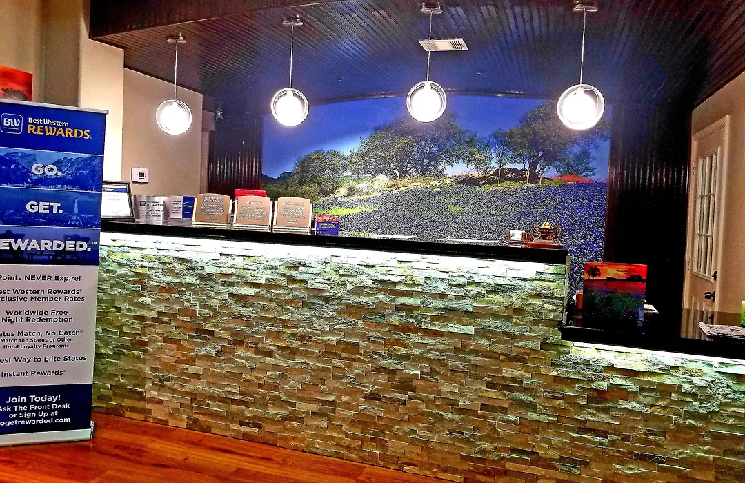 Best Western Post Oak Inn-1