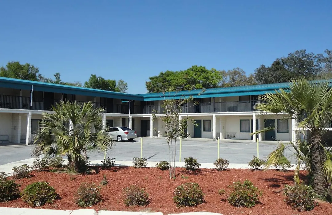 Western Inn - Pensacola-1