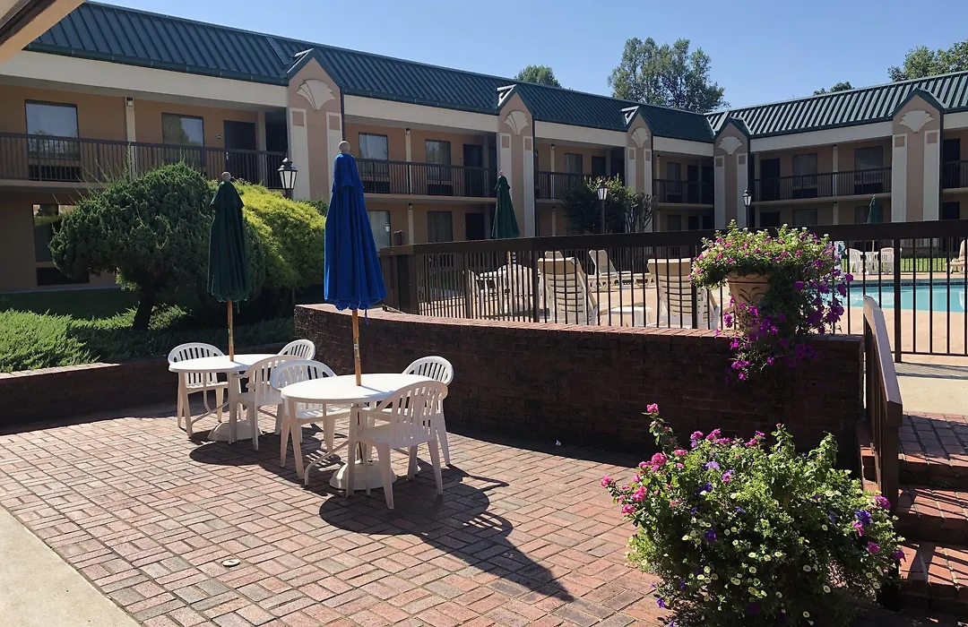 Quality Inn Morganton Southeast-1