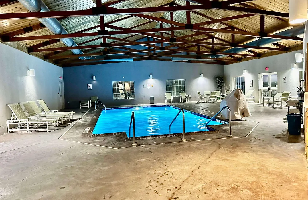 Microtel Inn & Suites By Wyndham Quincy Downtown - River Area-1