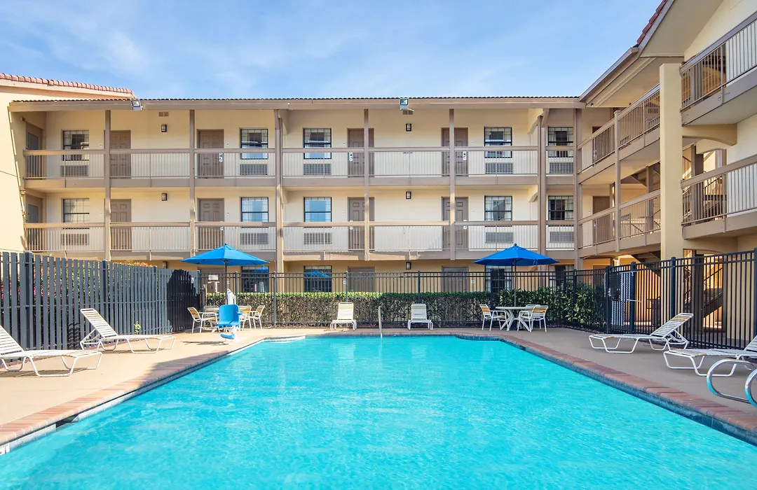 Budget Inn & Suite Atlanta Marietta Stadium-1